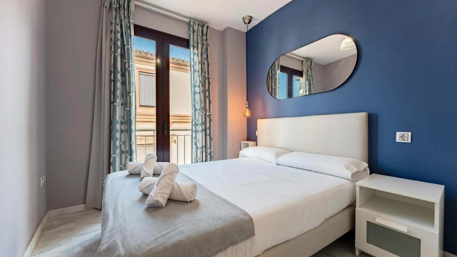 Unique Charming Apartment In The Heart Of Málaga 0*,