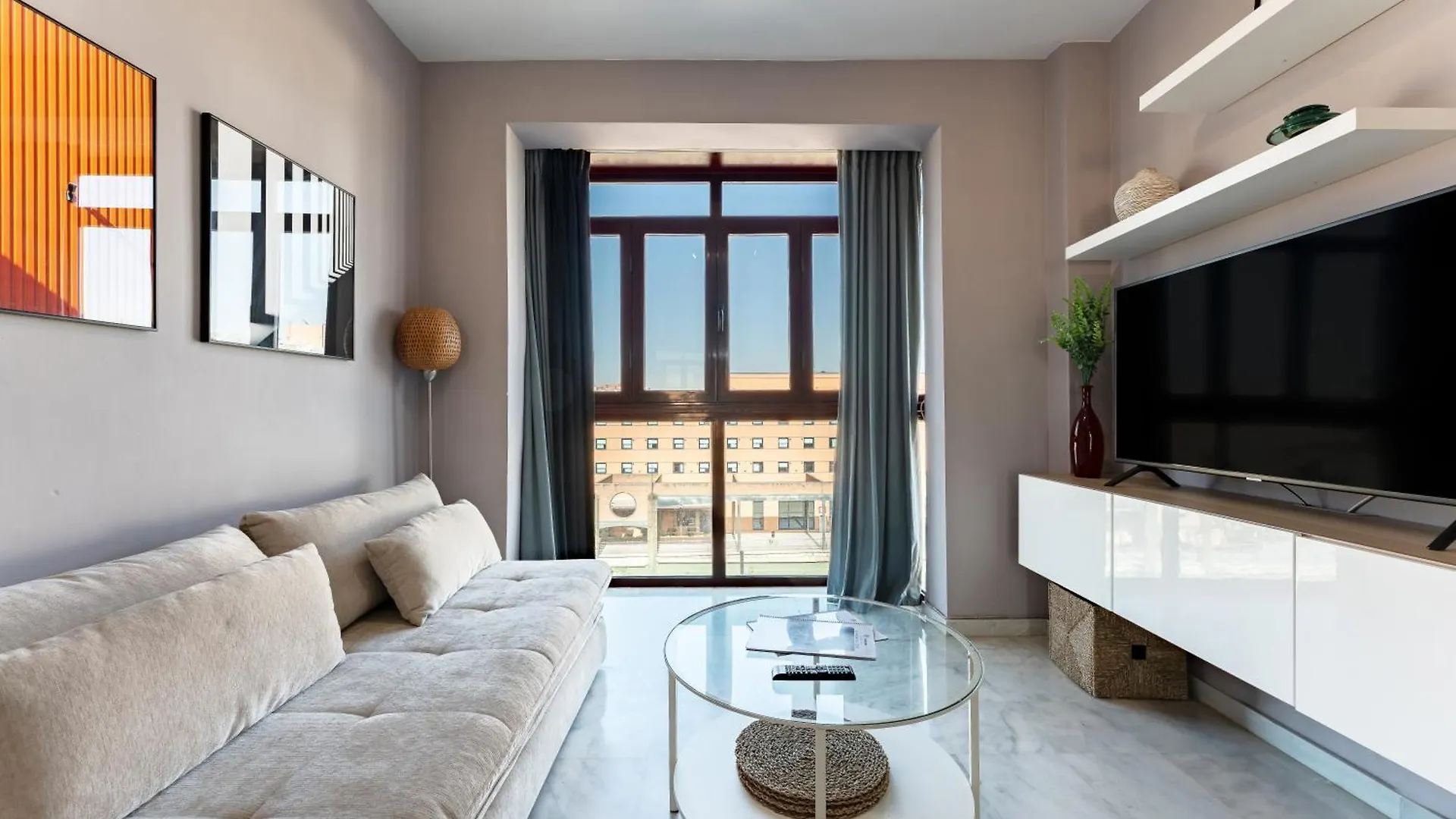 Unique Charming Apartment In The Heart Of Málaga
