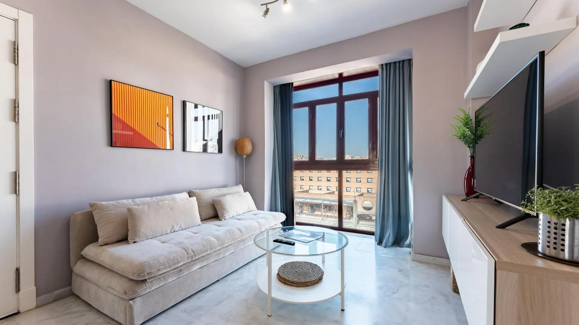 Unique Charming Apartment In The Heart Of Málaga